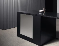 Int. Front Panel: W X H, 24 X 30 In<Miele Fashion